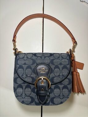 Coach C8512 Kleo 17 Signature Chambray Denim Crossbody Bag